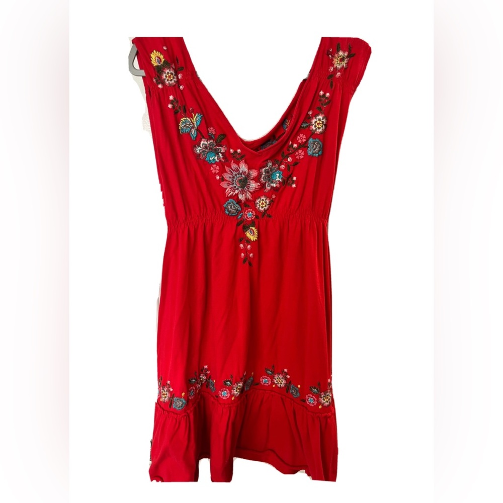 JW Los Angeles Red Embroidered Dress Size Medium